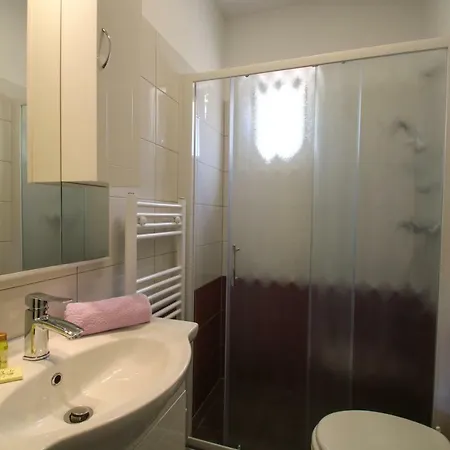 Supra Mare Apartment *