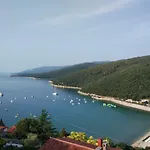 Supra Mare Apartment Rabac
