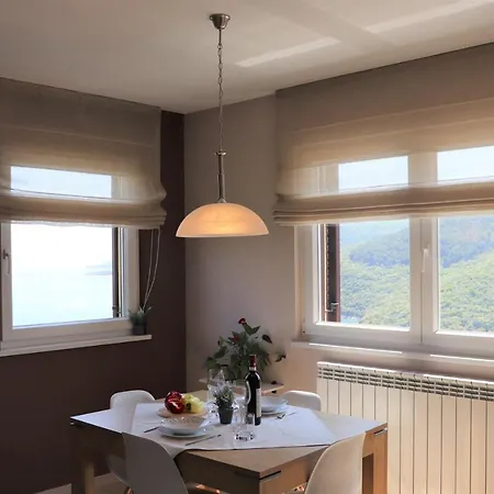 Apartament Supra Mare *